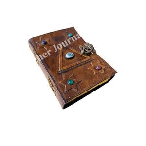 Illuminati สมุดโน๊ตหนังแท้ฝังลายนูนสมุดบันทึกปกแข็งสมุด A5สมุดปกแข็งพร้อมล็อก C - Product Image 5