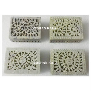 Caja de joyería tallada de esteatita Natural pura de alta calidad, forma Rectangular para regalo de negocios y cajas de almacenamiento de joyas - Product Image 1