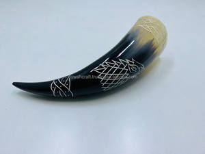 Moderne Tendance Designer Géométrique À La Main Viking Boire Naturel Corne De Bœuf Tankard Tasse Tasse pour Ale Bière Vin Médiéval 12 Pouces - Product Image 2