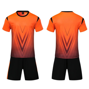 ชุดเล่นฟุตบอลสำหรับผู้ชายชุดเล่นกีฬากลางแจ้งเสื้อเจอร์ซีย์และกางเกงขาสั้นระบายอากาศได้ดีแห้งเร็ว - Product Image 1