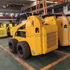 زحافات صغيرة انزلاقية التوجيه مع رافعة تحميل أجزاء عجلات صغيرة تتميز بمكونات مضخة محرك أساسية - Product Image 4