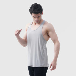 Débardeur de gym personnalisé grande taille pour hommes, vêtements d'entraînement respirants au design délavé pour le fitness et la musculation - Product Image 3