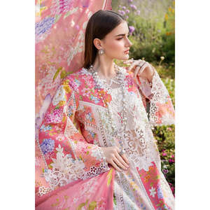 Colección Eid 2025 de Maria B, MPT-2509-B-TC-1176, Blusa de Chifón para Uso Diario con Estampado Digital para Primavera/Verano - Product Image 3