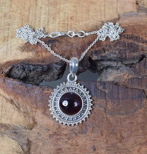 Granate piedra preciosa mujer colgante accesorios granate 925 plata esterlina piedra preciosa colgante enero piedra natal colgante regalo para ella - Product Image 4