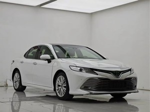 Para Camry 2024 >8L Turbo Diésel Automático Sedán Asientos de Cuero Interior Oscuro Volante a la Izquierda Cámara Trasera Coche Usado - Product Image 2