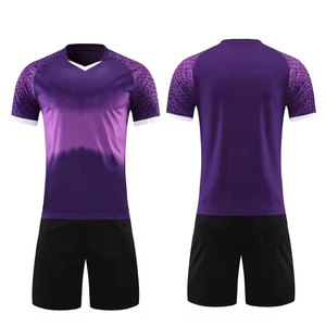 Tenue de football personnalisée avec broderie du nom et du numéro de l'équipe, manches courtes, légère, respirante, pour adultes, service OEM ODM - Product Image 1