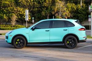 Porsche Cayenne S E-Hybrid AWD R18 2016, con batería de litio, cuero, cámara trasera - Product Image 6