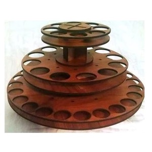 ชั้นวางไข่ไม้แนวศิลปะพร้อมรายละเอียดแกะสลักเหมาะสำหรับตกแต่งเคาน์เตอร์ห้องครัวและการตกแต่งภายในบ้านตามธีมแบบชนบท - Product Image 1