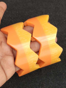 Bracelet de mode vintage pour femmes de haute qualité lisse grand design rond en résine dernier style tendance - Product Image 3