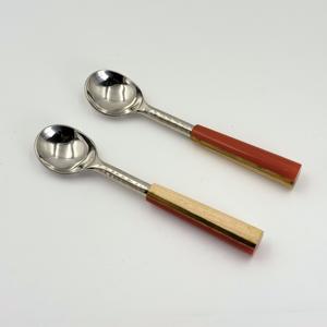 ชุดที่ตักไอศกรีมเกรดพรีเมียม 2 ชิ้น ด้ามจับทำจากเรซิ่น พร้อมชุดอุปกรณ์ทำจากสแตนเลสสำหรับเสิร์ฟไอศกรีมและของหวาน - Product Image 2