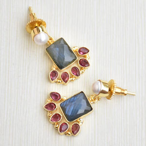 Pendientes Colgantes de Latón de Moda, Perla de Exportación, Hechos a Mano, Semipreciosos, Chapados en Oro de Alto Pulido, Diseño Único - Product Image 2