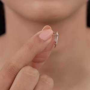 Pendientes de diamantes de flores silvestres de oro rosa - Product Image 1