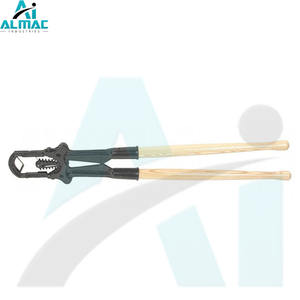 ALMAC Farm Essential Keystone Dehorner Construcción robusta para uso regular en trabajos de mantenimiento de rebaños grandes - Product Image 1