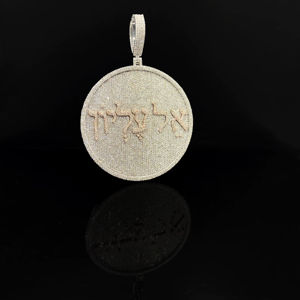 Collier pendentif unisexe en acier inoxydable avec diamants CZ glacés personnalisés de luxe - Product Image 1