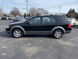 Precio bajo, Ford Freestyle SEL 2005, auto usado en venta - Product Image 4