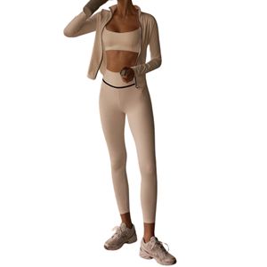 Soutien-gorge minimaliste à col rond pour femmes grandes tailles, bretelles fines réglables, sans armatures, haut de yoga, sous-vêtements de nuit doux, respirant, devant - Product Image 2