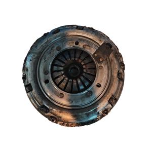 KIT D'EMBRAYAGE ET DE ROULEMENT PEUGEOT 3008 Série yh01 Diesel 1500 (16>23) - Product Image 1