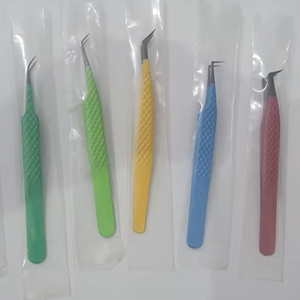 Pince à épiler professionnelle en acier inoxydable de marque privée avec pointe en fibre de diamant rose en forme de L à 45 degrés pour le volume - Product Image 6