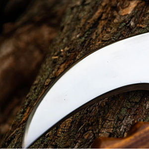 Cuchillo para Pizza de Acero Inoxidable de Grado Industrial Hecho a Mano con Funda de Cuero Fino, Cortador de Pizza Vikingo Forjado a Mano - Product Image 3