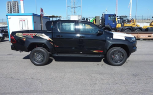 Camioneta Usada con Techo Panorámico de Cuero, Automática, de Gasolina/Petróleo, de Aspiración Natural, de 4.1-6L, con Ruedas de Aleación de Aluminio Oscuras en el Lado Izquierdo, 360 - Product Image 6