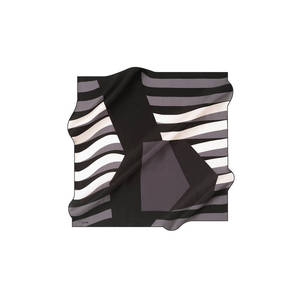 Écharpe carrée en crêpe de soie satinée 90x90, imprimé numérique design, accessoire d'été élégant - Product Image 1