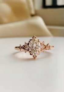 Anillo de diamante cultivado en laboratorio de corte ovalado, anillo de oro único de 14K para novia romántica, anillo de compromiso de fantasía caprichosa, joyería fina de oro - Product Image 3