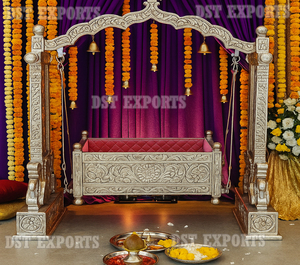 Palna Jhula decorativa para bebé para Namkaran y Pooja Indian Royal Peacock Baby Cradle Indian Handcraft Alemania Silver Swing USA - Product Image 5
