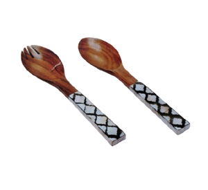 Nouvel arrivage de couverts en acier inoxydable faits à la main ensemble de 2 cuillères de service comprenant une fourchette en bois fabricant indien ensembles de couverts en gros - Product Image 2