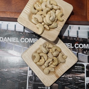 Cambodia Cashew Kernels W320 Fresh Natural Quality 100% Organic for Global Food Manufacturing Markets - Product Image 4