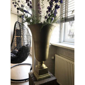 Décoration pour la maison Hôtels et restaurants Dernier design Jardinière en métal Urnes de sol Jardinière de mariage - Product Image 1