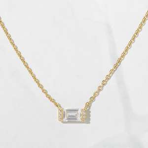 Collar de circón Baguette estilo delicado 925 plata esterlina 14K chapado en oro colgante minimalista regalo para ella - Product Image 4