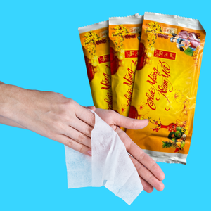 Venta al por mayor de toallitas húmedas de un solo paquete, artículos de limpieza personal fáciles de usar, toallitas de limpieza individuales del fabricante de Vietnam - Product Image 1