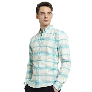 Chemise à carreaux 100% coton de qualité supérieure pour homme, boutonnée moderne avec un motif à carreaux intemporel, idéale pour le bureau, décontractée - Product Image 5
