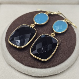 Boucles d'oreilles pendantes en argent sterling 925 faites à la main Rectangle plaqué or naturel Onyx noir ovale bleu calcédoine mode classique - Product Image 5