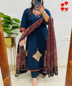 FANCY RAYON SLUB APPLIQUE WORK TOP BOTTOM DUPATTA FESTIVE WEAR IN-STOCK WHOLESALE PRICE MULTI COLOR COTTON KURTI ETNIC GARMENT - Product Image 3