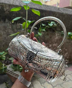 Bolso de mano de hierro de noche para mujer, bolsos de accesorios de moda para mujer de calidad con bolso de mano de estilo elegante de Indian - Product Image 6