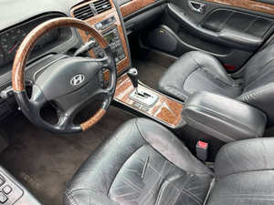 Hyundai XG-350 L LHD d'occasion, année 2004, origine américaine - Product Image 2
