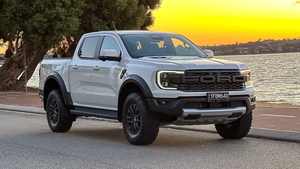 Vehículos japoneses coches usados Hilux 4x4 pickup camión de carga diésel con cabina de gran capacidad Hilux Pickup Truck 4X4 A LA VENTA - Product Image 3