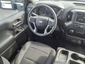 Chevrolet Silverado 2500HD 2022 en Perfectas Condiciones - Product Image 2