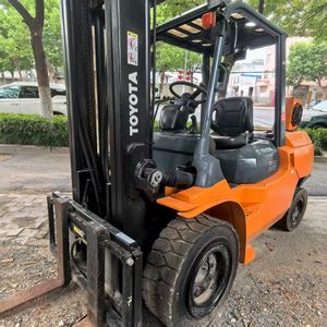 Venta caliente Usado Toyota 50 Carretilla elevadora <span class=keywords><strong>Mini</strong></span> Tractor 5ton Diesel con el mejor servicio Buen estado Core Componentes Motor - Product Image 2