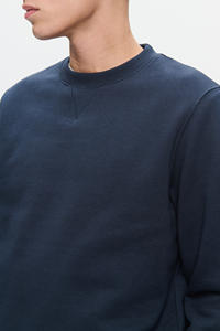 Sudadera al por Mayor Transpirable con Cuello Redondo, Ligera, con Puños Elásticos para Hombre, Sudadera de Tela Suave, Cálida y Cómoda de Alta Calidad - Product Image 4