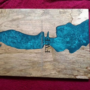 Planche à découper de charcuterie en bois d'acacia et résine époxy avec poignée Planche à fromage de luxe de Falak World Export par FWE - Product Image 1