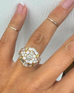 Arin /18K/14K ทองพร้อมใบรับรอง GIA/IGI เพชรธรรมชาติทันสมัยหรือออกแบบเองด้วยแหวนเพชร MOQ ต่ำ - Product Image 2