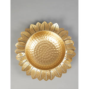 Forma y tamaño personalizados de alta calidad al por mayor Urli de hierro martillado a precio competitivo para uso en decoración del hogar Urli disponible - Product Image 5