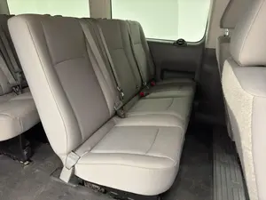 NISSAN NV3500 d'occasion LHD/RHD 2018 - Product Image 2
