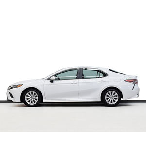 Usado Toyotai Camry SE para la venta con suspensión deportiva y pocas millas - Product Image 2