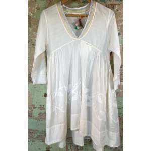 เสื้อยืดสไตล์โบโฮ รุ่นทีจ 41 คุณสมบัติระบายอากาศได้ดี - Product Image 1