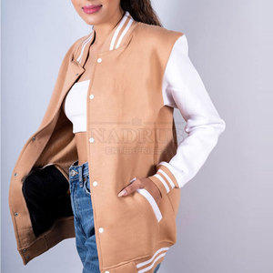 Veste universitaire bicolore élégante pour femmes avec conception ajustée Veste universitaire pour femmes avec tissu confortable - Product Image 3