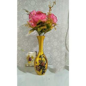 Vase à fleurs de luxe décoratif en métal avec revêtement en poudre dorée brillante pour la décoration de la maison - Product Image 2