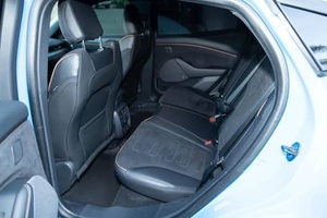 2021 MOSTANG Mech-E G T AWD Coupé Lithium R18 Cuero Doble 6 Asientos Techo Panorámico - Product Image 3